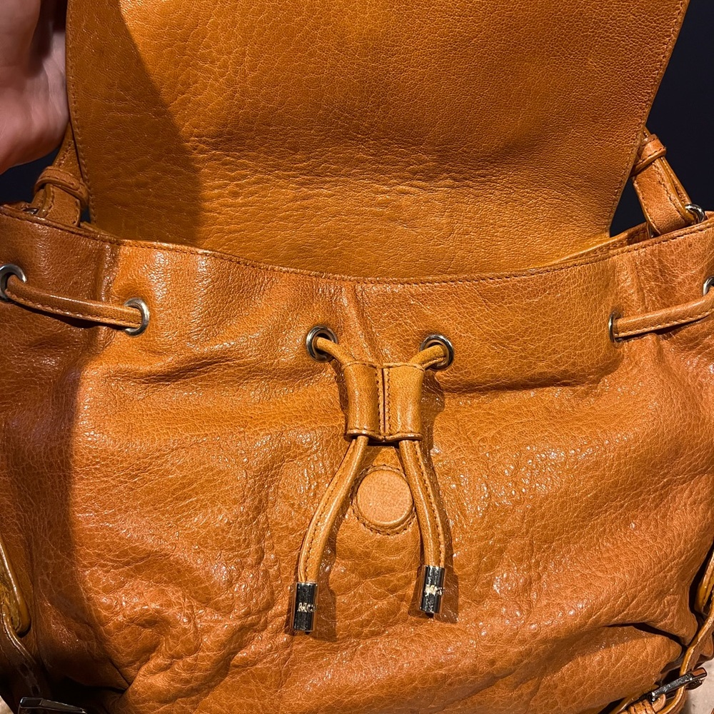 MCM Limited Edition 2 Way Bag w/ Embossed Leather * ORIGINAL DUSTY & COA CARDS* - Picture 8 of 14
